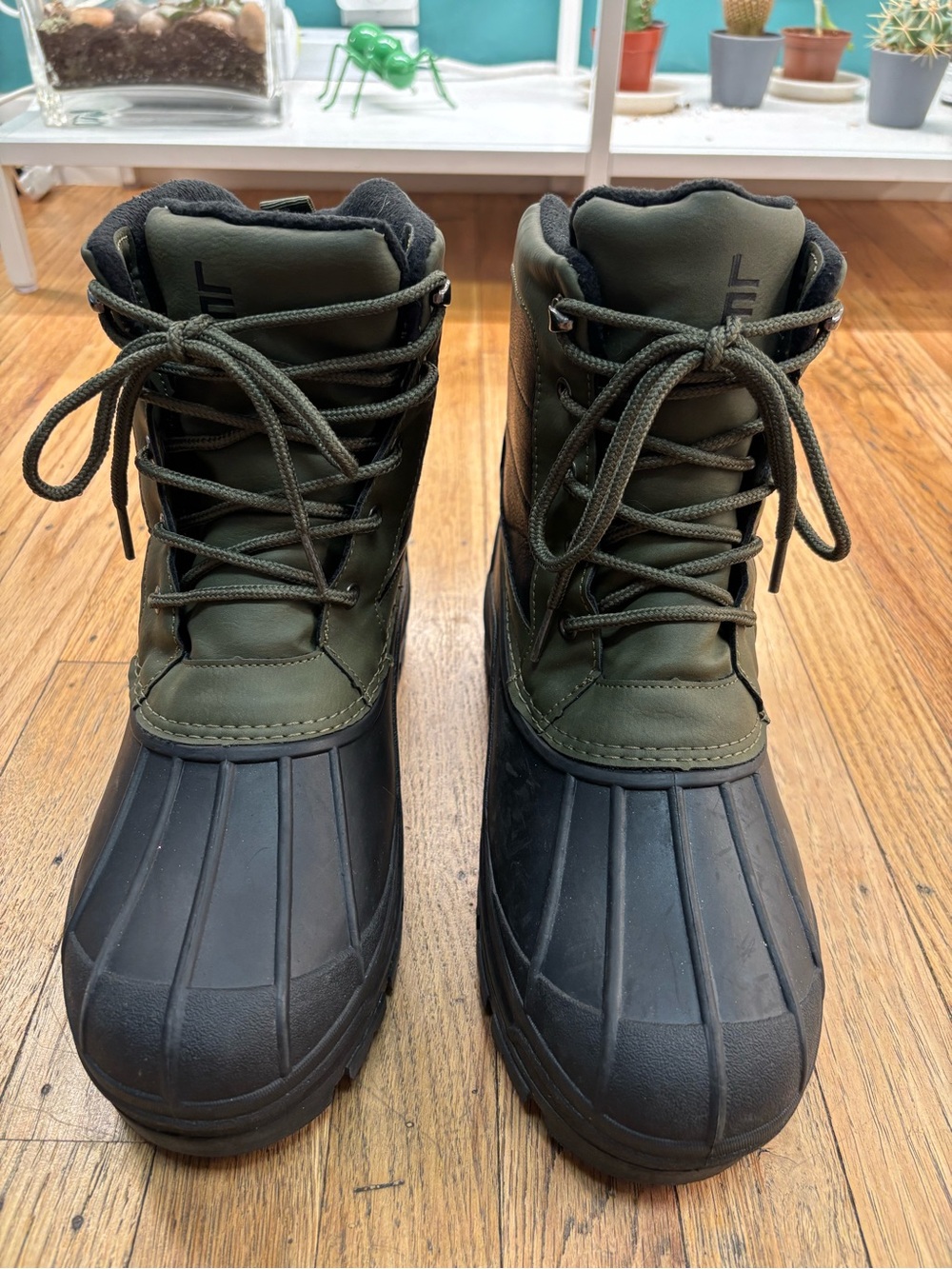 London Fog Olive Green and Black Waterproof Snow Boots “Jeffers”